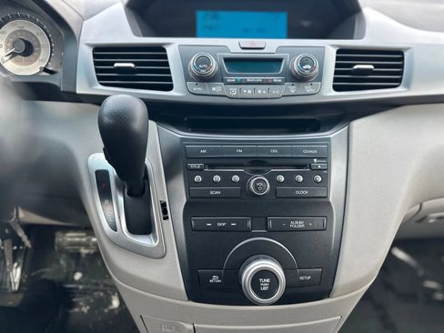 Used 2011 Honda Odyssey EX image 26