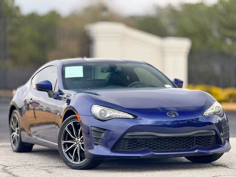 Used 2019 Toyota 86 image 4