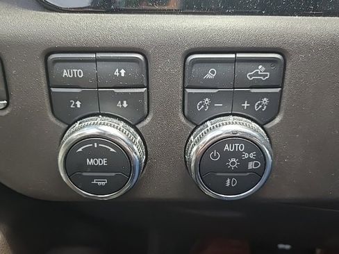 Used 2023 GMC Sierra 1500 SLT w/ SLT Premium Package image 21