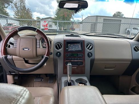 Used 2005 Ford F150 FX4 image 12