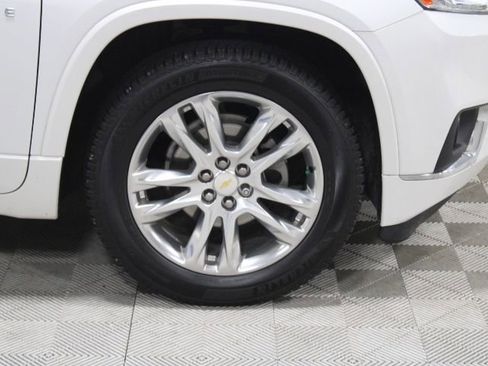 Used 2018 Chevrolet Traverse High Country image 46