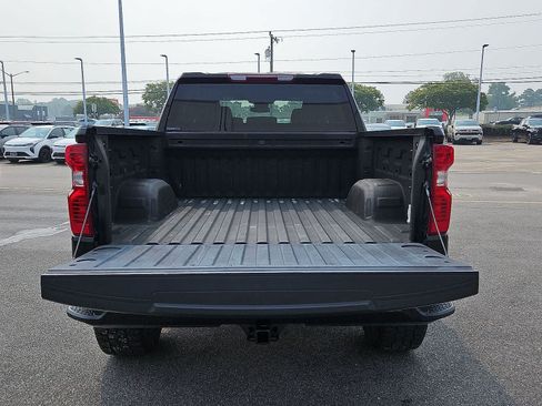 Used 2022 Chevrolet Silverado 1500 Custom AWD/4WD image 30