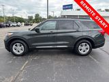 Used 2022 Ford Explorer XLT w/ Equipment Group 202A image 2