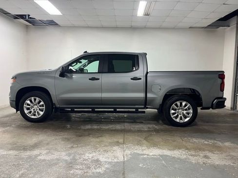 Used 2024 Chevrolet Silverado 1500 Custom RWD image 5