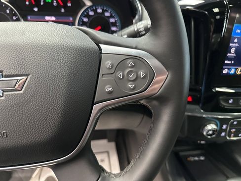 Certified 2023 Chevrolet Traverse RS image 42