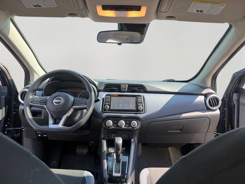Used 2024 Nissan Versa SV FWD image 10