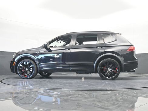 Used 2020 Volkswagen Tiguan SE R-Line image 64