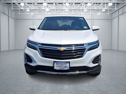 Certified 2022 Chevrolet Equinox LT FWD image 3
