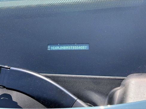 New 2026 Jeep Grand Cherokee Limited image 37