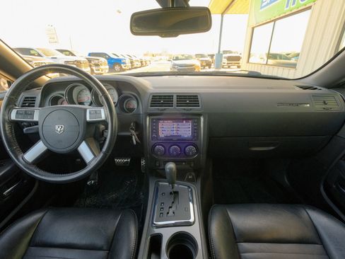 Used 2009 Dodge Challenger R/T image 28