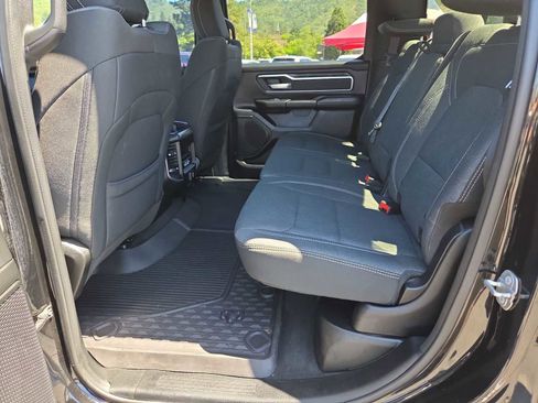Used 2019 RAM 1500 Big Horn AWD/4WD image 21