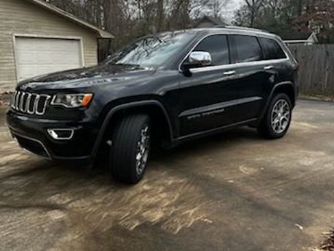 Used 2022 Jeep Grand Cherokee Limited image 1