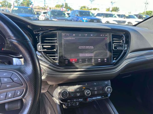 Used 2022 Dodge Durango GT image 29