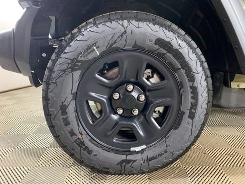 New 2026 Jeep Wrangler Unlimited Sport AWD/4WD image 8