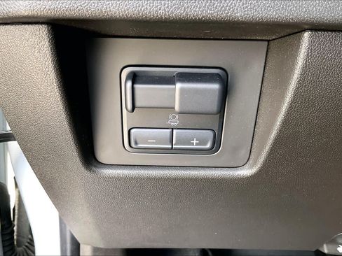 Used 2024 Chevrolet Colorado ZR2 w/ Safety Package AWD/4WD image 14