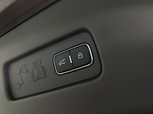 Used 2021 Lincoln Aviator Black Label w/ Dynamic Handling Package image 34