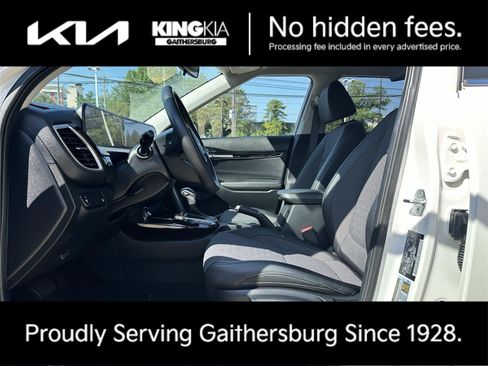 Certified 2024 Kia Seltos X-Line AWD/4WD image 12