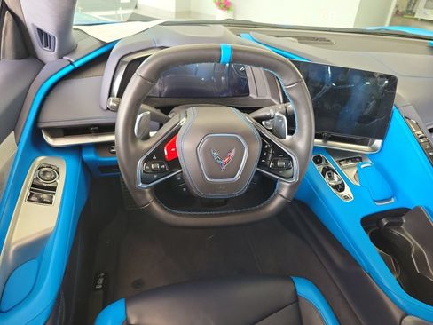 Used 2022 Chevrolet Corvette Stingray Premium Cpe w/ Battery Protection Package RWD image 14