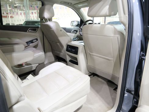 Used 2019 GMC Yukon XL Denali w/ Denali Ultimate Package image 26
