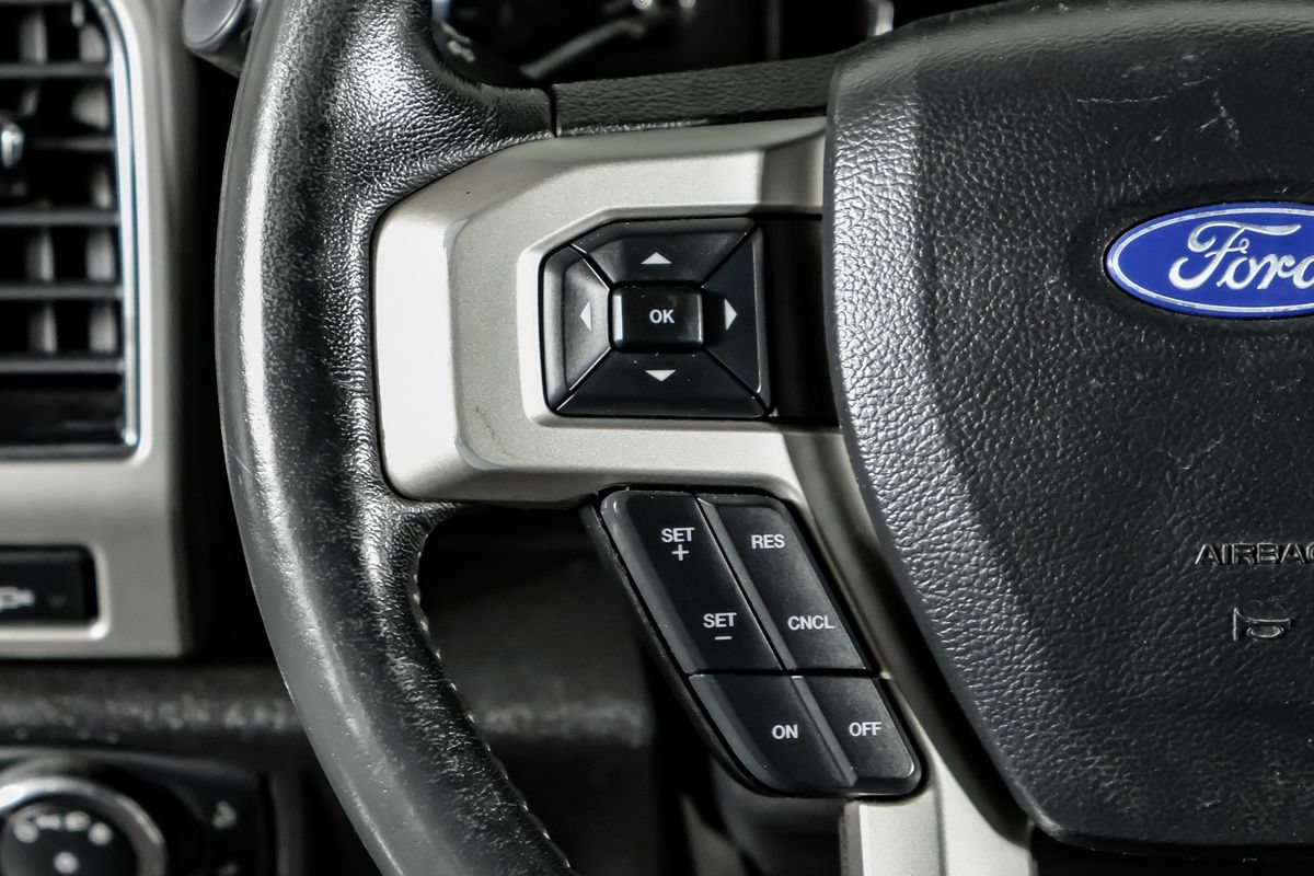 Used 2019 Ford F250 Lariat w/ Lariat Ultimate Package AWD/4WD image 17