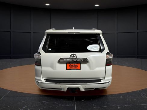 Used 2018 Toyota 4Runner Limited AWD/4WD image 6