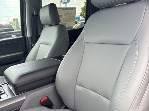 New 2025 Ford F150 Lightning Flash image 34