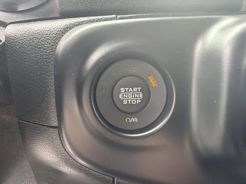 Used 2021 Jeep Wrangler Unlimited Sahara AWD/4WD image 23