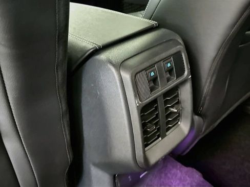 Used 2025 Ford Bronco Outer Banks AWD/4WD image 25