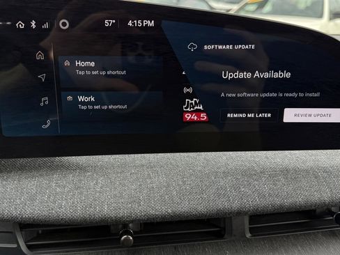 Used 2024 Lucid Air Touring image 48