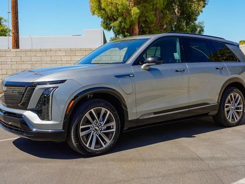New 2027 Cadillac Vistiq Sport AWD/4WD image 3