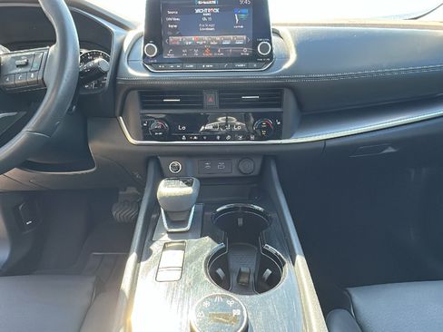 Certified 2023 Nissan Rogue SV AWD/4WD image 20