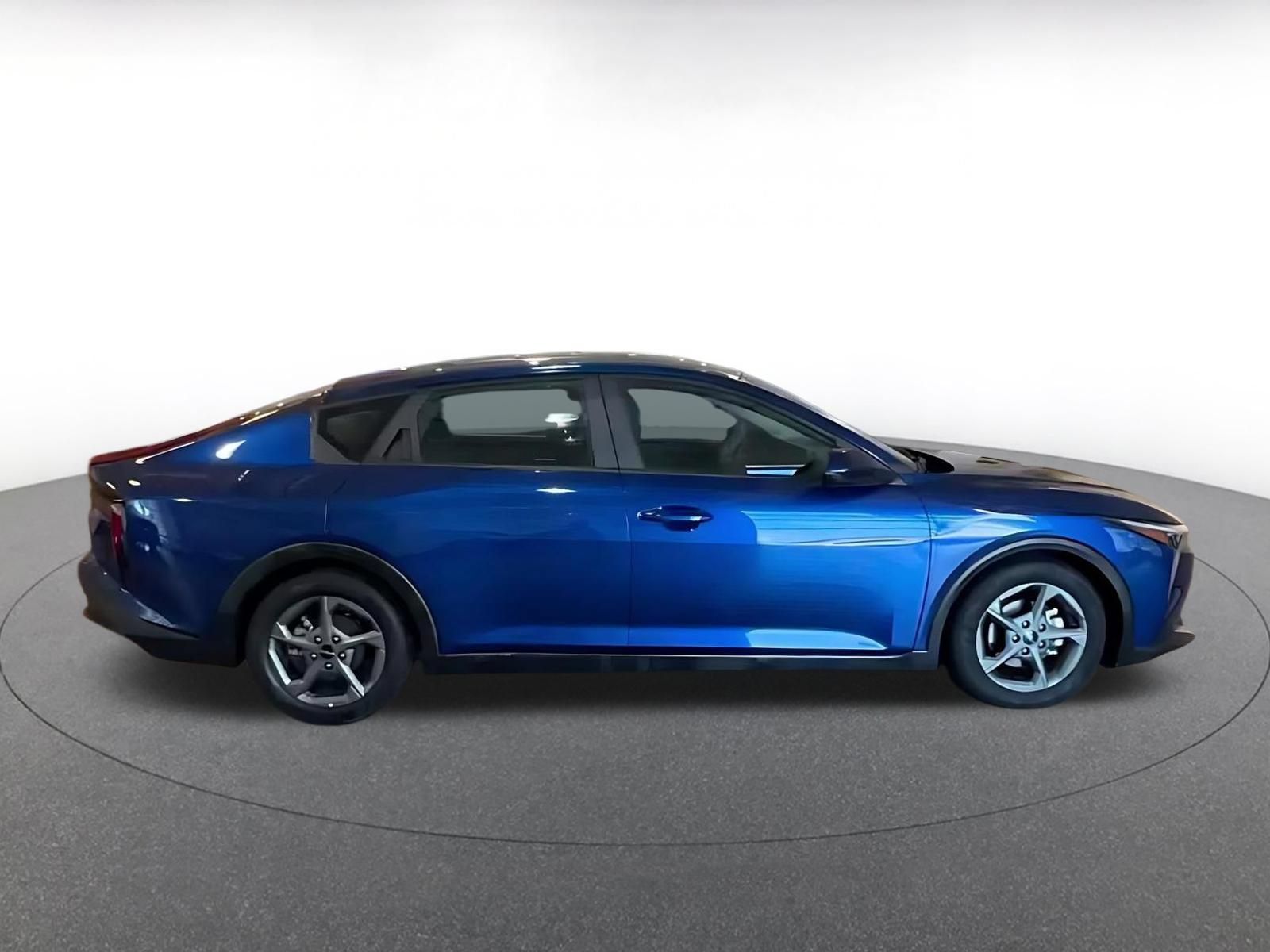 Used 2025 Kia K4 FWD image 13