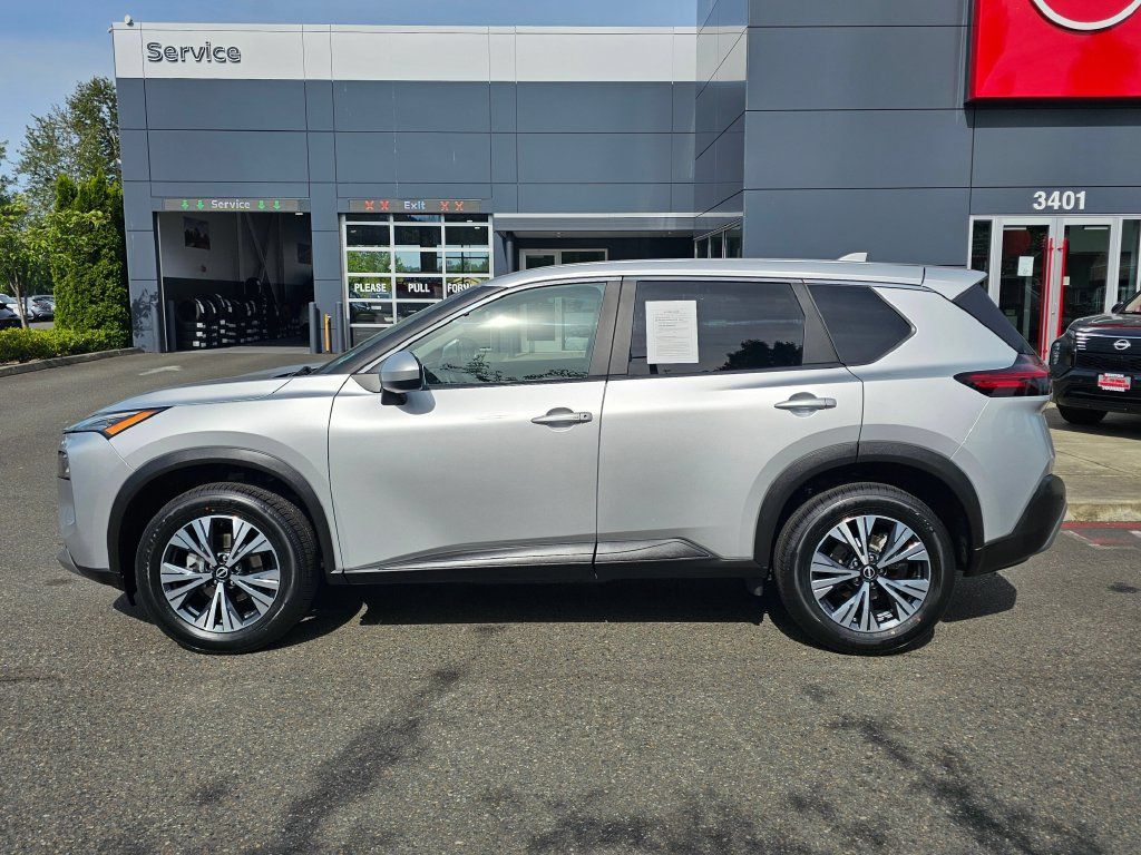 Used 2023 Nissan Rogue SV AWD/4WD image 8