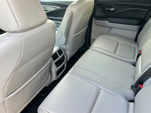 Certified 2023 Honda Ridgeline RTL image 13