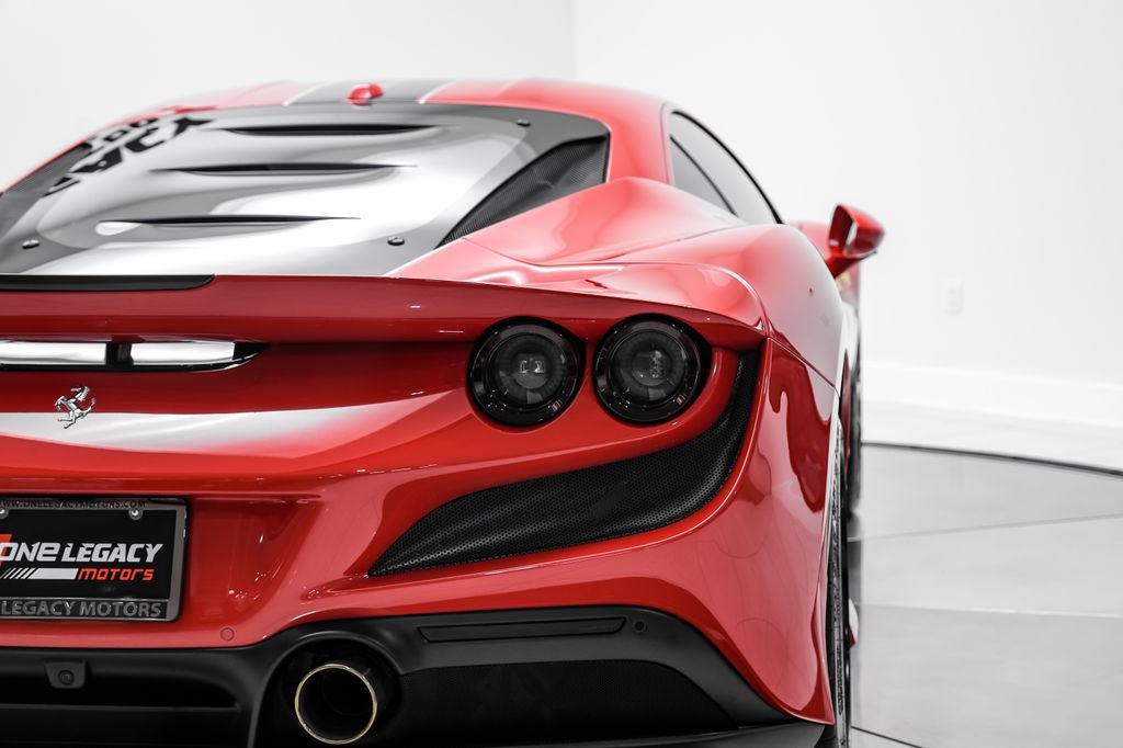 Used 2020 Ferrari F8 Tributo RWD image 41