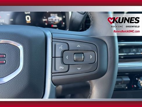 New 2026 GMC Sierra 1500 Elevation image 24