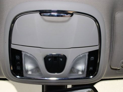 Used 2017 Jeep Cherokee Trailhawk w/ Comfort/Convenience Group image 51