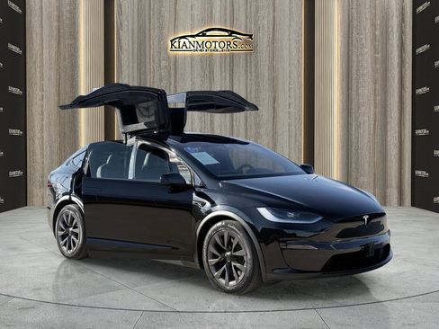 Used 2024 Tesla Model X Long Range image 14