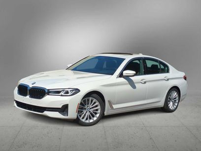 Used 2021 BMW 530i xDrive w/ Premium Package