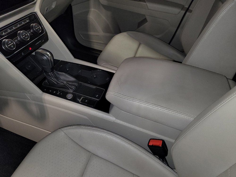 Used 2022 Volkswagen Atlas SE FWD image 26