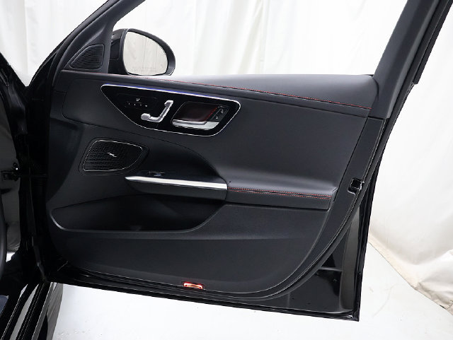 Certified 2026 Mercedes-Benz C 43 AMG 4MATIC Sedan image 33