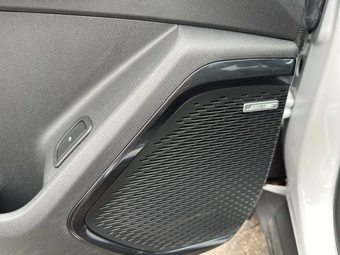 Used 2024 GMC Acadia AT4 w/ Super Cruise Package image 18