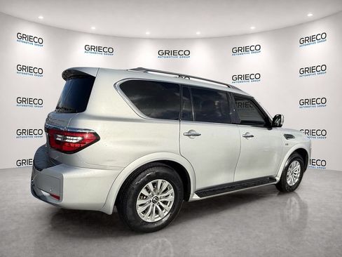 Used 2021 Nissan Armada SV RWD image 5