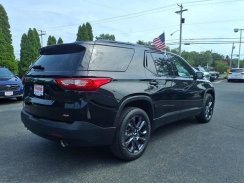 Used 2020 Chevrolet Traverse RS AWD/4WD image 2