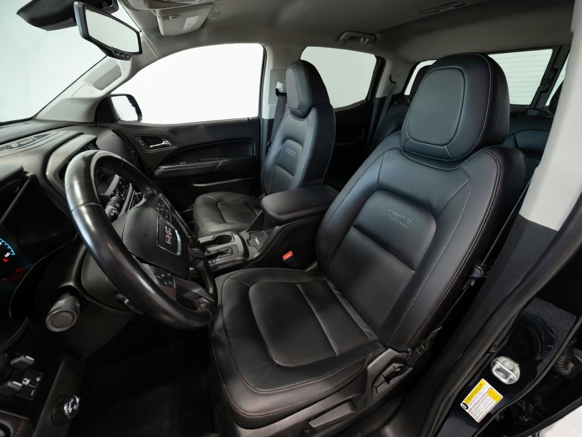 Used 2019 GMC Canyon All Terrain w/ All Terrain X Package AWD/4WD image 14