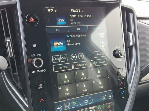 Certified 2025 Subaru Forester Limited image 18