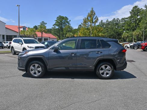 Certified 2024 Toyota RAV4 LE AWD/4WD image 2