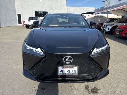 Used 2025 Lexus RZ 450e w/ Accessory Package (2T) AWD/4WD image 8