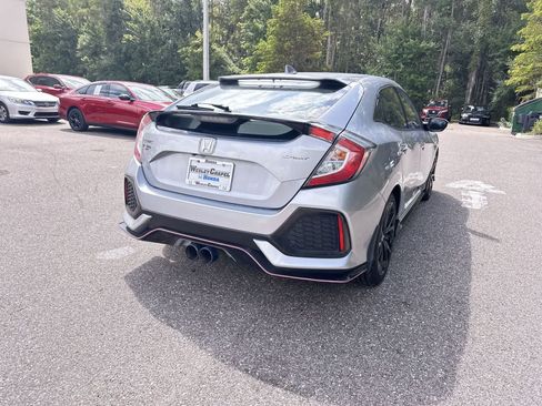 Used 2018 Honda Civic Sport image 6