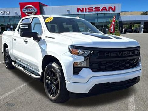 Used 2023 Chevrolet Silverado 1500 Custom w/ Rally Edition AWD/4WD image 1